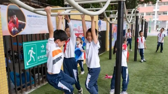 他以穩健的
